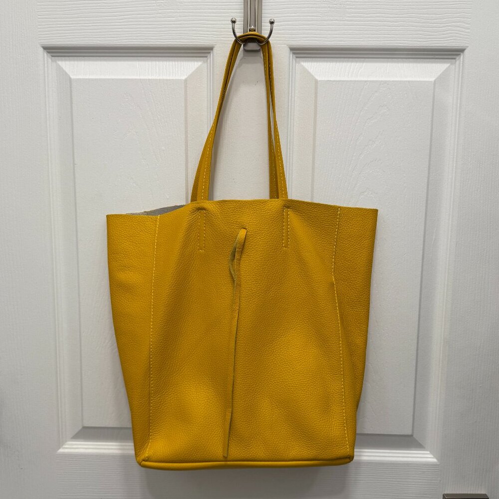 Vera Pelle Leather Tote (purchased in Venice)